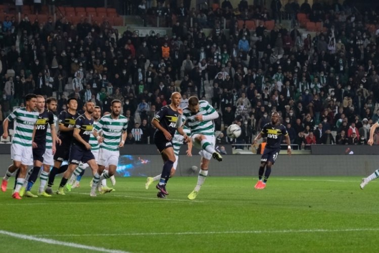 İttifak Holding Konyaspor - Fenerbah&ccedil;e: 2-1
