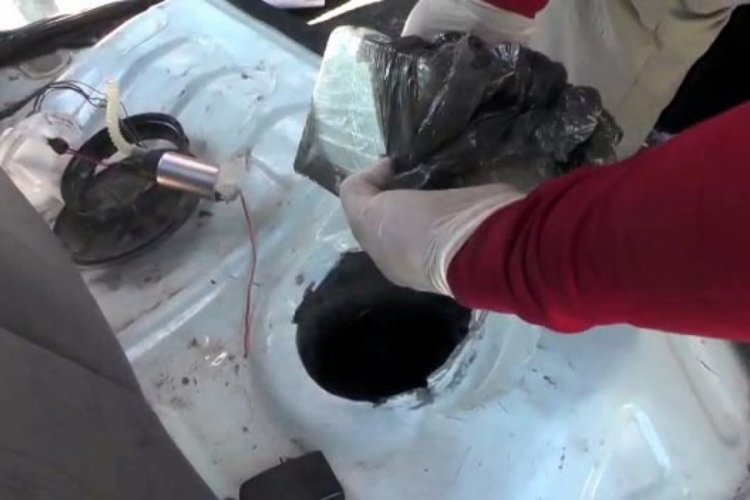 Bolu'da otomobil zulasında 53 kilo eroin ele ge&ccedil;irildi
