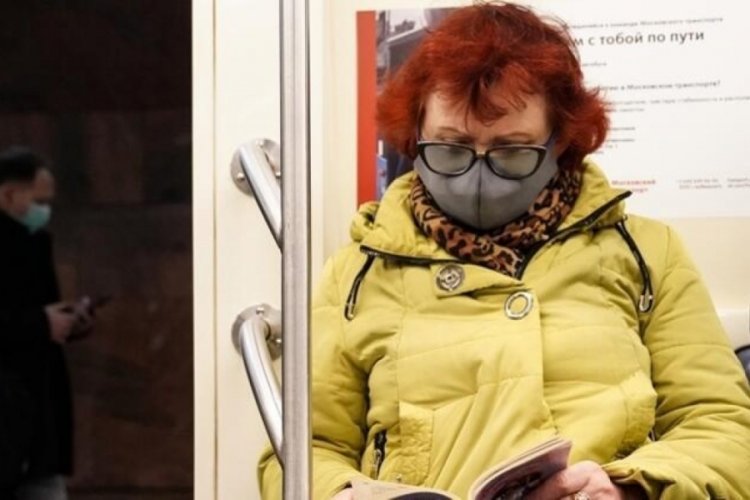 Rusya'da g&uuml;nl&uuml;k Kovid-19 vakaları y&uuml;kselişte
