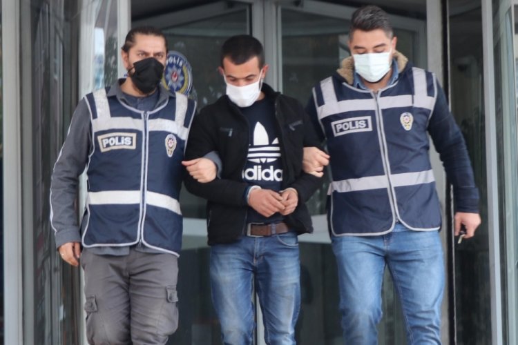 Kayseri'de hırsızlık ş&uuml;phelisi yakalanıp, cezaevine teslim edildi