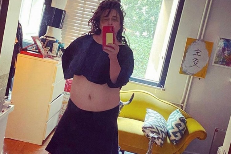 Esra Dermancıoğlu'dan baskılara cevap: Ayıp olmazsa b&ouml;yle devam edeceğim!