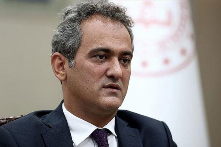 Bakan &Ouml;zer: Okulların kapanması gibi bir durum s&ouml;z konusu değildir