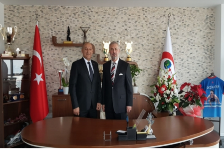 T&uuml;rkiye Halter Federasyonu başkanlığına se&ccedil;ilen Talat &Uuml;nl&uuml; g&ouml;revi devraldı