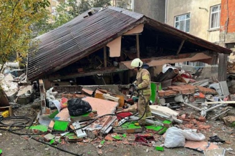 İstanbul Pendik'te patlama! Bina &ccedil;&ouml;kt&uuml;