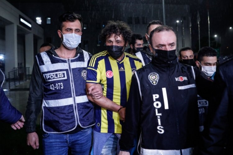 Emniyet'ten Fenerbah&ccedil;e forması &ouml;zr&uuml;