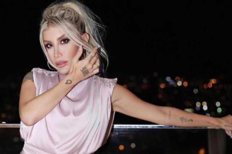 İrem Derici takip&ccedil;isine k&uuml;fretti
