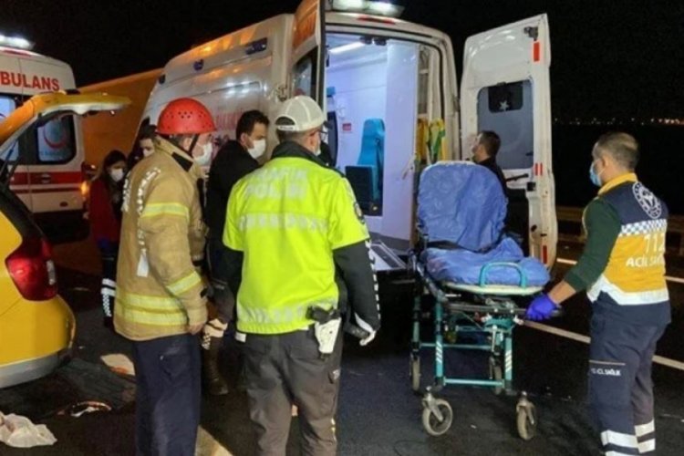 9 yolculu taksi kaza yaptı! 10 yaralı