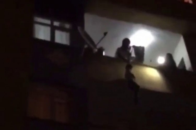 İstanbul Esenyurt'ta &ccedil;ocuğu &ccedil;arşafla sarkıttılar