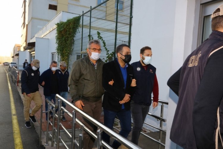 Adana'da FET&Ouml; operasyonu!  7 kişiye g&ouml;zaltı
