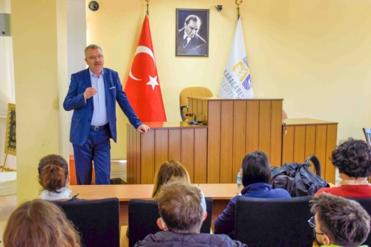 Bursa Karacabey, &uuml;niversite &ouml;ğrencilerinin &ccedil;alışma alanı oldu