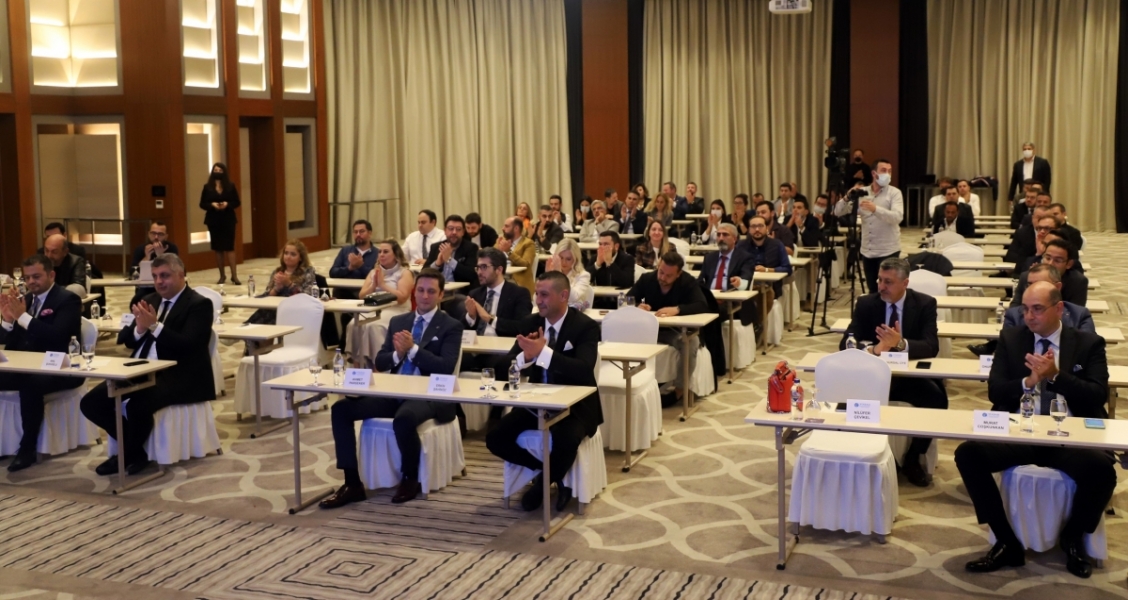 T&Uuml;GİAD Bursa'nın konuğu Erkin Şahin&ouml;z oldu