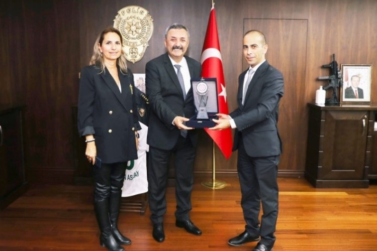 İGF'den Bursa'da 'Emniyet'li nezaket
