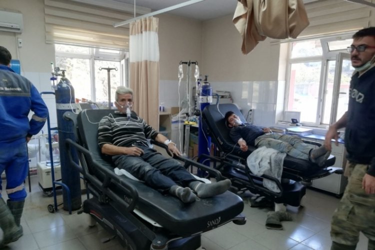 Bursa'da maden ocağında metan gazı ş&uuml;phesi; rahatsızlanan 8 iş&ccedil;iden 1'i &ouml;ld&uuml;