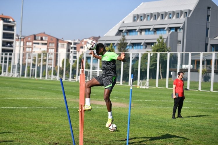 Bursaspor'da Kocaelispor ma&ccedil;ı hazırlıkları devam etti