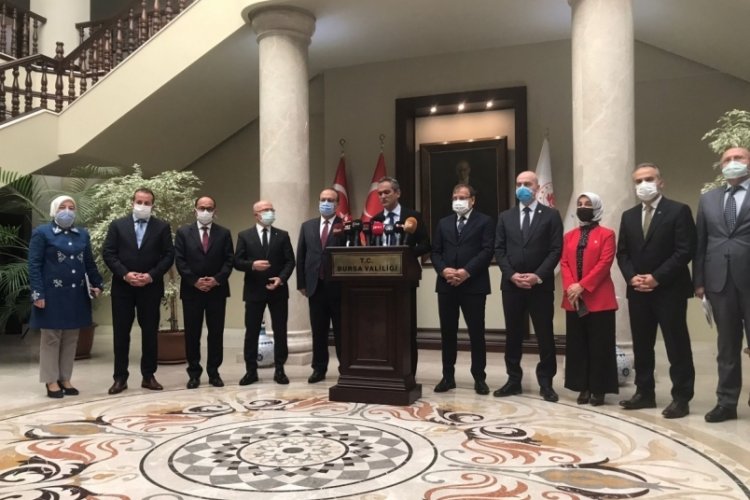 Bursa'da Milli Eğitim&nbsp;Bakanı Mahmut&nbsp;&Ouml;zer'den m&uuml;jde