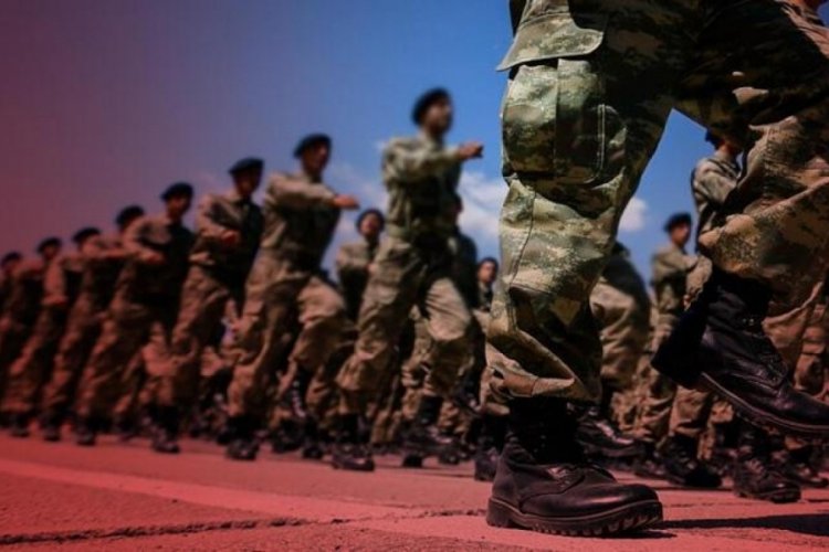 MSB, '&uuml;niformanla fotoğraf paylaş' akımı i&ccedil;in harekete ge&ccedil;ti!