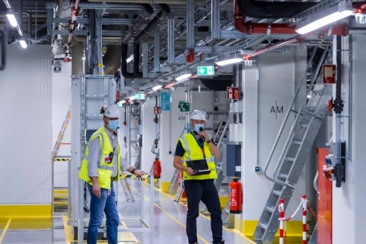 Almanya'nın sanayi &uuml;retimi tedarik sıkıntısı &ccedil;ekiyor