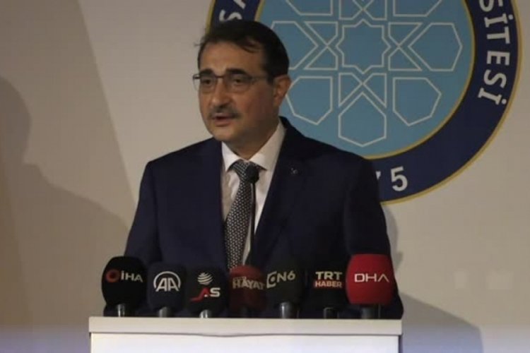 Enerji ve Tabii Kaynaklar Bakanı D&ouml;nmez, Bursa'da konferans ger&ccedil;ekleştirdi