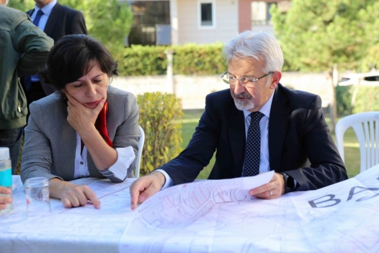 Bursa'da Başkan Erdem Barış Mahallesi sakinleriyle buluştu