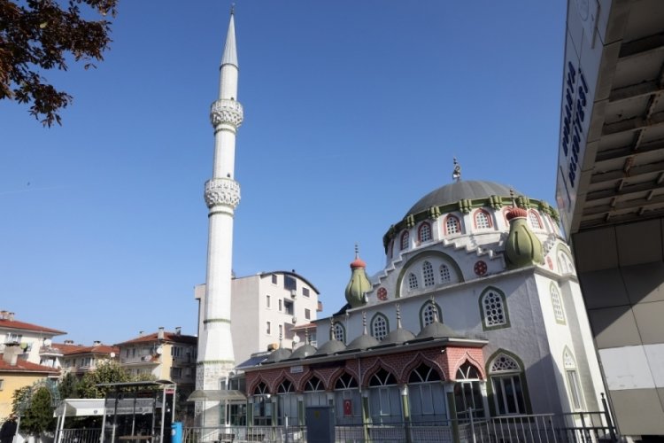 Bursa'da Mudanya Hacıbaba Cami'nin minaresi yıkılacak