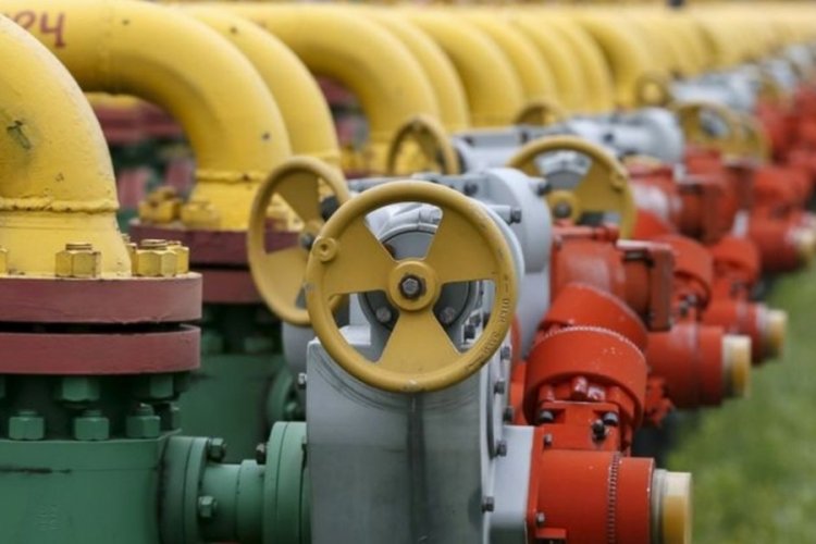 Suudiler fiyatları y&uuml;kseltiyor, Rusya gaz vanalarını a&ccedil;mıyor