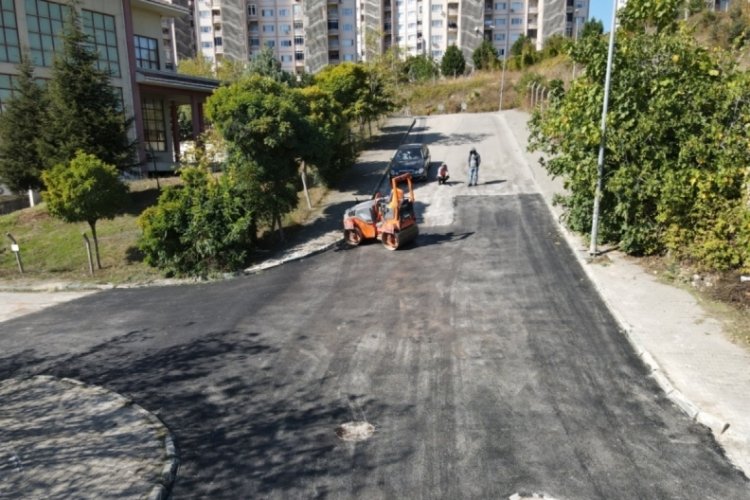 Bursa Osmangazi'de asfalt &ccedil;alışmaları hızlandı