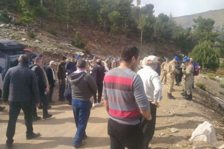 Denizli'de kaybolan kadını bulmak i&ccedil;in komandolar sahaya indi