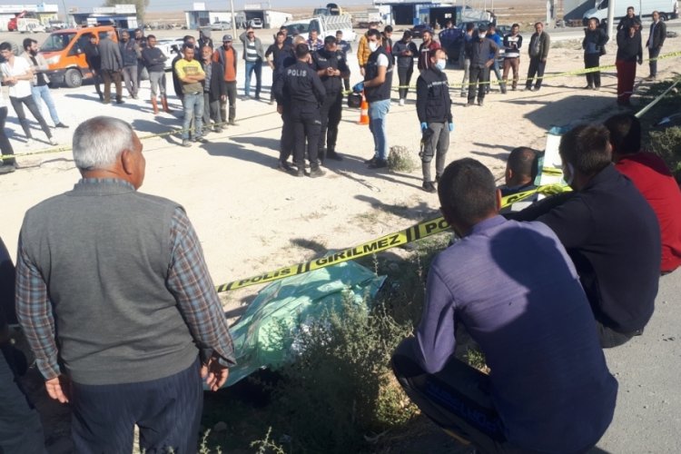 Aksaray'da otomobilin &ccedil;arptığı motosikletteki 2 kişi &ouml;ld&uuml;