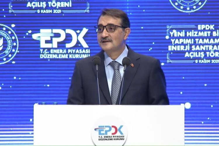 Bakan D&ouml;nmez duyurdu: Yeni m&uuml;jdeler i&ccedil;in g&uuml;n sayıyoruz