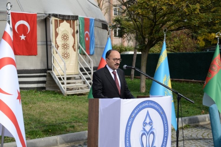 Bursa'da T&uuml;rk D&uuml;nyası &ouml;ğrencilerine &ouml;zg&uuml; "Hoş geldiniz" etkinliği
