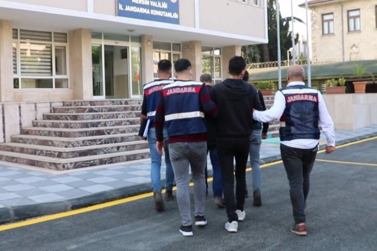 Mersin'de DEAŞ operasyonunda 2 kişiye g&ouml;zaltı