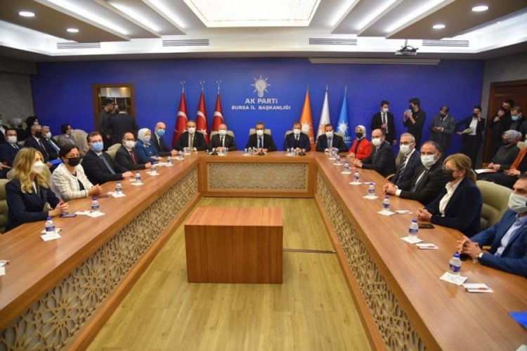 Davut G&uuml;rkan: Bursa'nın 2021 eğitim yatırımları y&uuml;zde 100 artırıldı