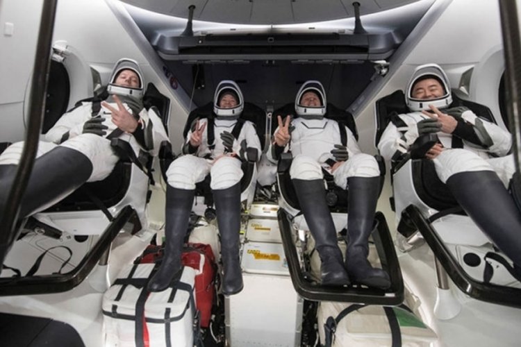 Uzaya 4 astronot daha gitti! SpaceX ve NASA'dan işbirliği