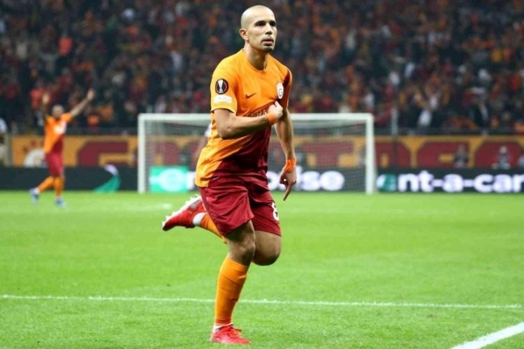 Sofiane Feghouli Galatasaray'da kalmak istiyor