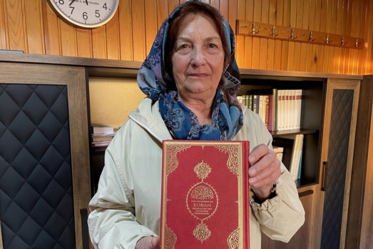 80 yaşındaki Bulgar kadın M&uuml;sl&uuml;man oldu
