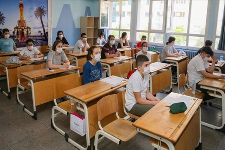 İlk ara tatil i&ccedil;in son ders zili bug&uuml;n &ccedil;alacak