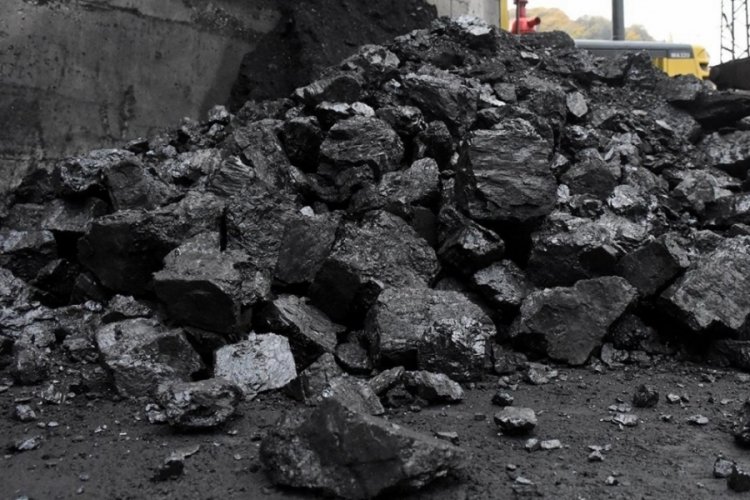 &Ccedil;in'in g&uuml;nl&uuml;k k&ouml;m&uuml;r &uuml;retimi rekor kırdı