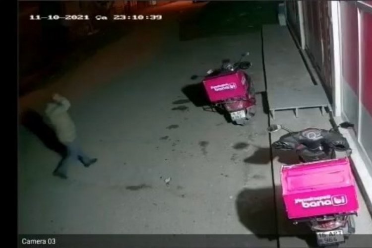Bursa'da Yemetsepeti'nin motorunu 2 saniye i&ccedil;inde &ccedil;aldı