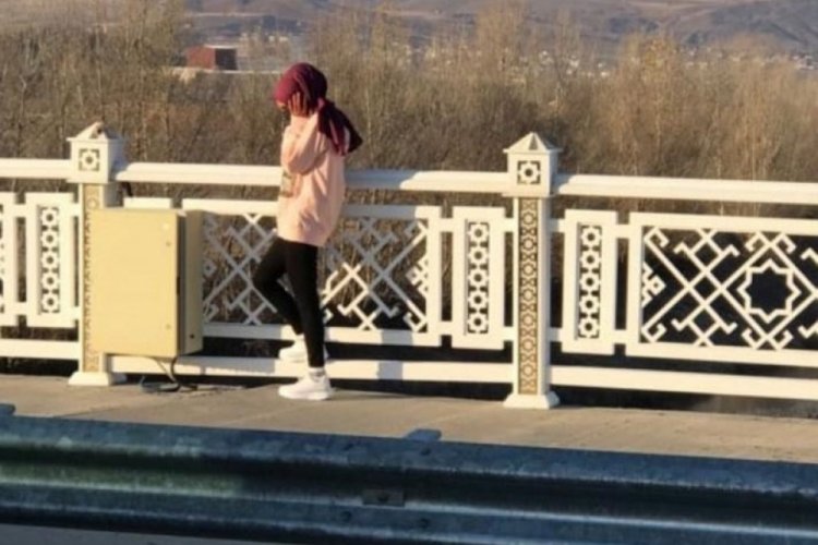 Sivas'ta ormanda aranan Esra, kent merkezinde bulundu