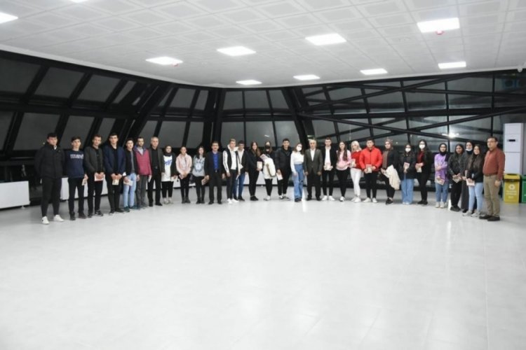 Bursa'nın o il&ccedil;esinde b&uuml;t&uuml;n tesisler gen&ccedil;lere &uuml;cretsiz...