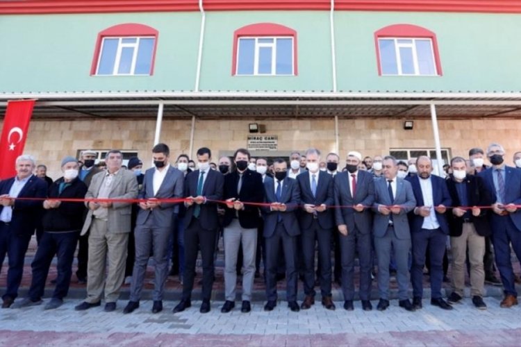 Akhisar Mira&ccedil; Camii t&ouml;renle a&ccedil;ıldı