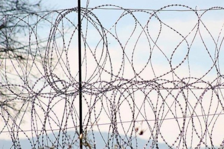İngiltere'den Polonya'nın Belarus sınırını g&uuml;&ccedil;lendirmesine destek