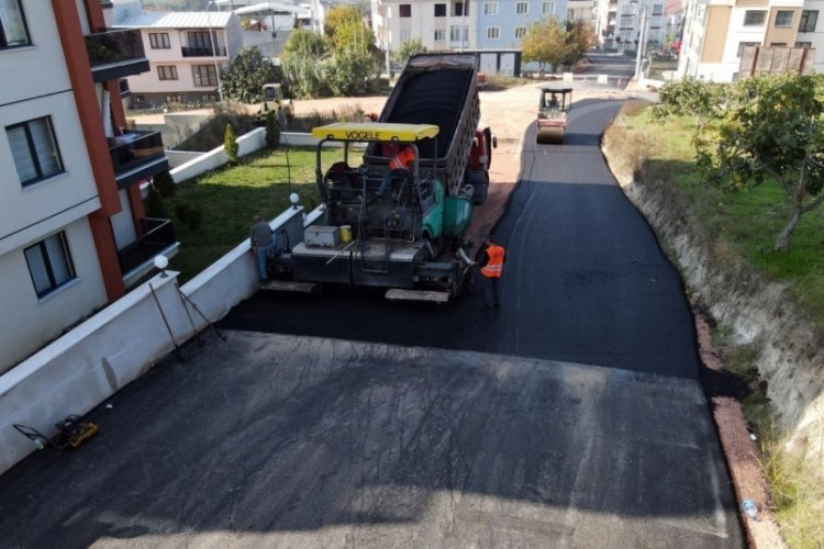 Bursa Osmangazi'de asfaltsız yol kalmıyor