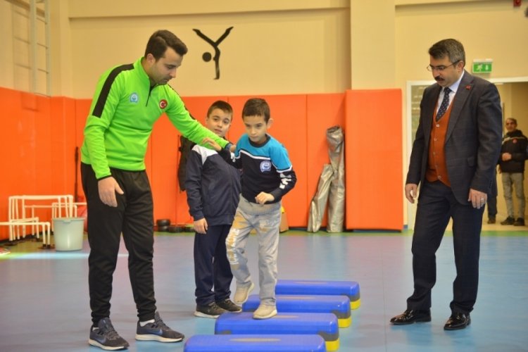 Bursalı &ouml;zel &ccedil;ocukların engelleri değil yetenekleri g&ouml;z kamaştırıyor