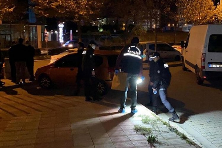 Tekirdağ'da anne babasını &ouml;ld&uuml;rm&uuml;şt&uuml;! Son mesajı ortaya &ccedil;ıktı