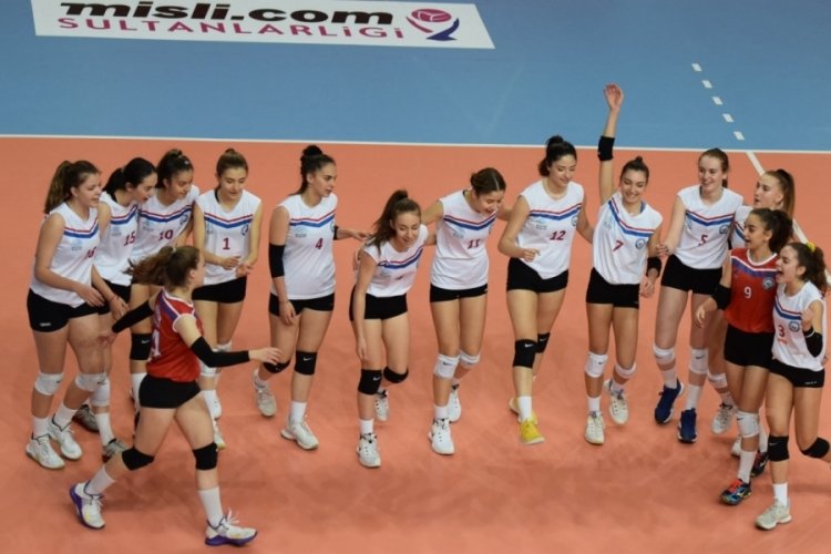 Bursa Nil&uuml;fer'in gen&ccedil; sultanları farklı kazandı