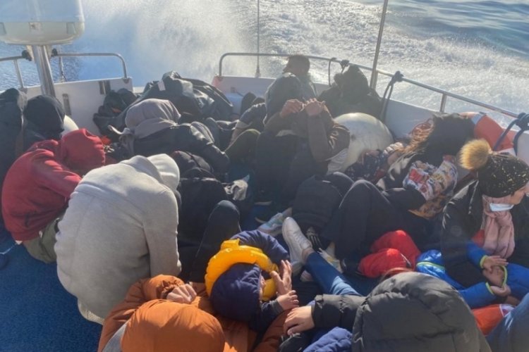 Muğla Bodrum'da 44 ka&ccedil;ak g&ouml;&ccedil;men kurtarıldı