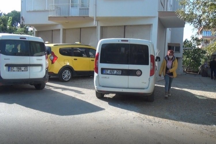 Antalya'da babası tarafından d&ouml;v&uuml;len minik Elif &ouml;ld&uuml;