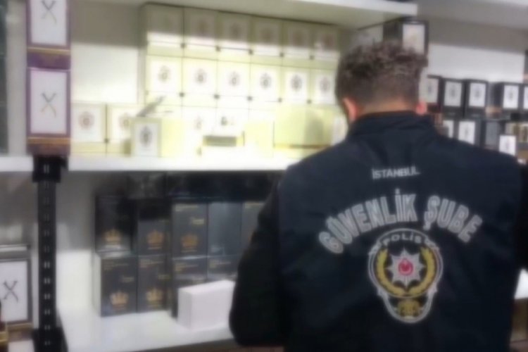 İstanbul Fatih'te sahte parf&uuml;m operasyonu: 41 bin şişe &uuml;r&uuml;n ele ge&ccedil;irildi