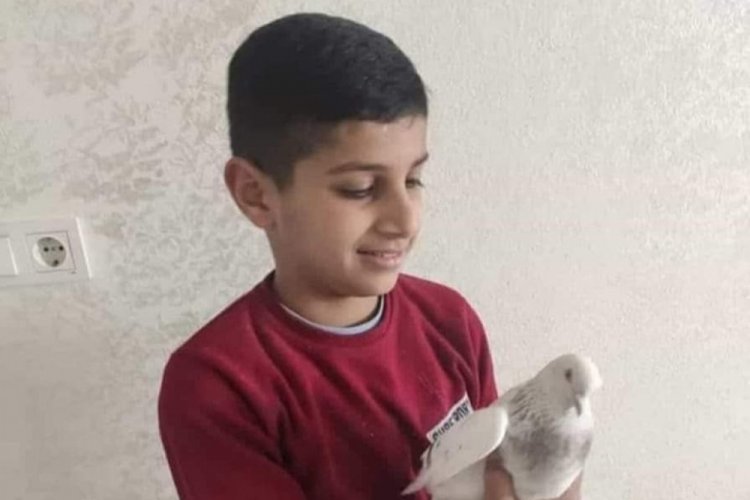 12 yaşındaki &ccedil;ocuk kayalıklardan d&uuml;şt&uuml;